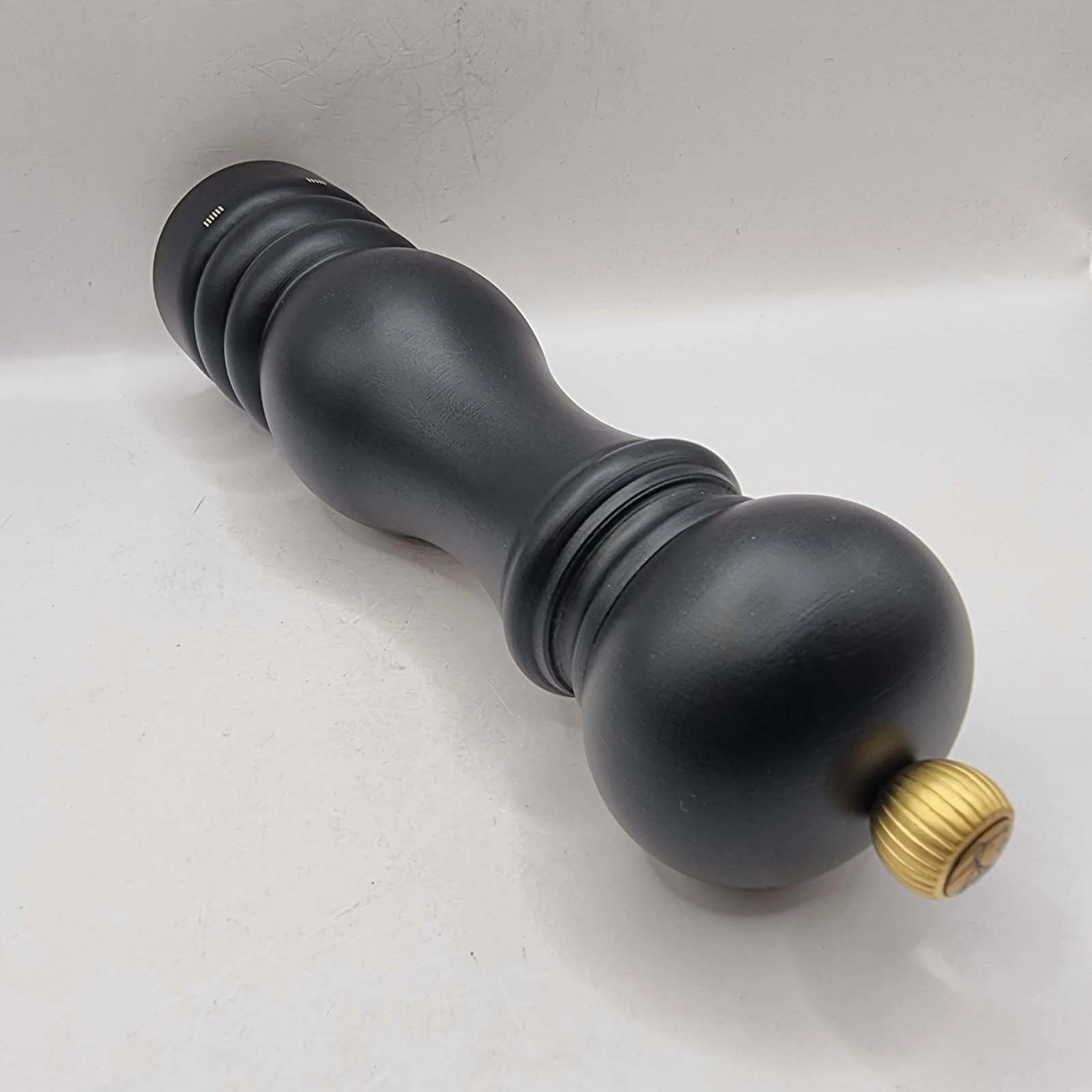 Мельница для перца h=22см., темное дерево