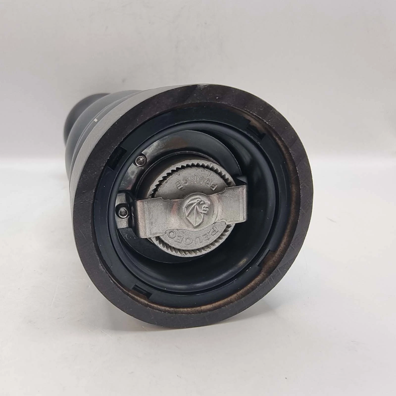 Мельница для перца h=22см., темное дерево