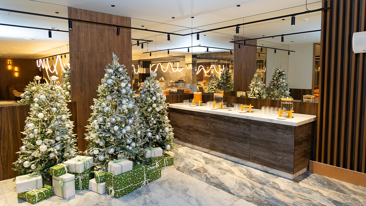 Шведская линия для отеля Azimut Vinogradnaya